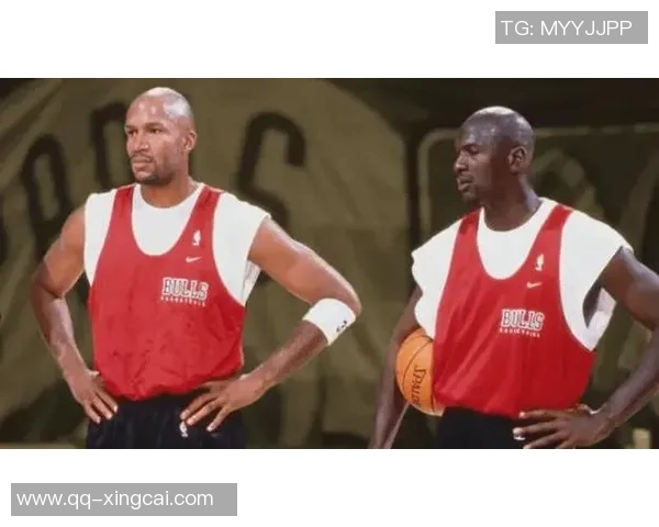 马刺新星哈珀表现亮眼8中4三分1中1助攻8次助球队未来可期