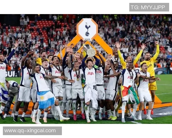 费内巴切与热刺争夺格雷茨卡经纪人正与热刺洽谈合作